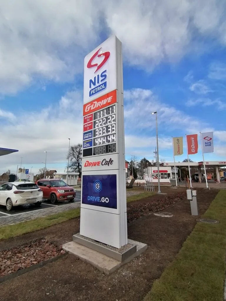 NIS totem brendiranje pumpe